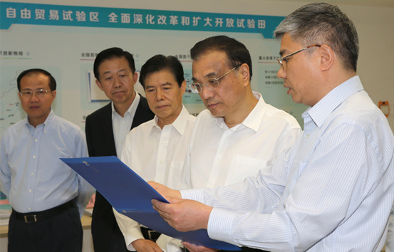 李克強(qiáng)開會部署為外貿(mào)企業(yè)增便利降成本